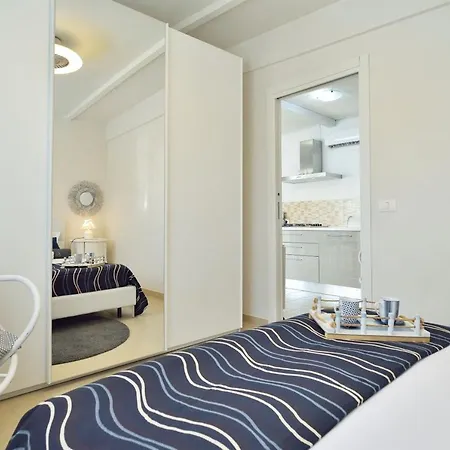 Casa Sulla Spiaggia Con Accesso E Spiaggia Privata *