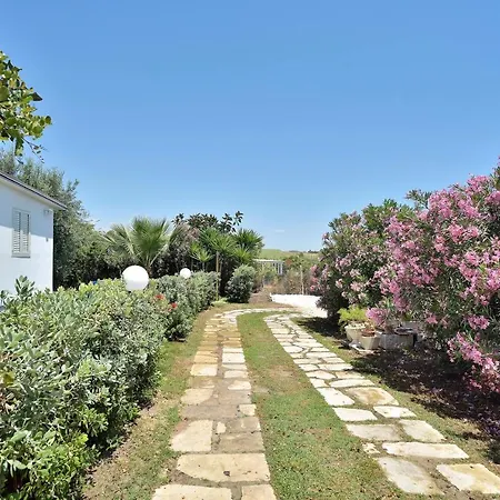 Casa Sulla Spiaggia Con Accesso E Spiaggia Privata * Santa Maria del Focallo
