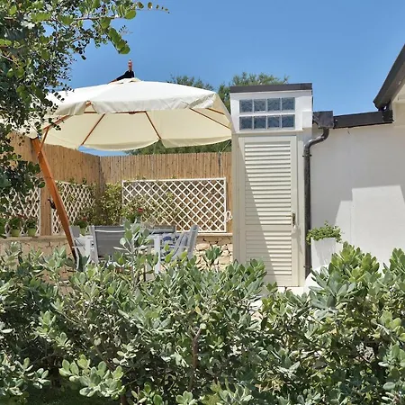 Casa Con Accesso Al Mare Daire *